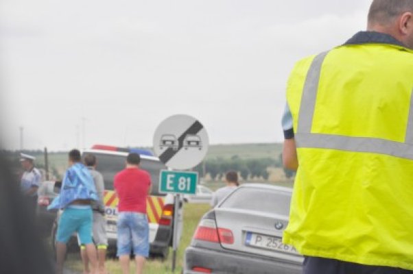 Speranţe pentru tânăra implicată în accidentul rutier de la Satu Nou